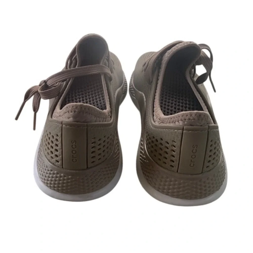 Crocs LiteRide 360 Pacer Sneakers Men's 8 Khaki Mushroom Comfort Walking Shoes